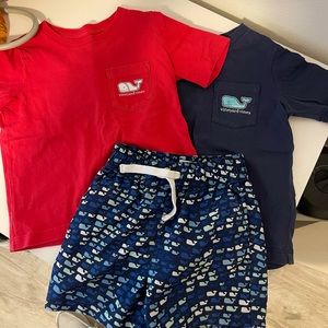 Vineyard Vines 2 t-shirts, 1 bathingsuit shorts Size 2T